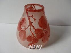 ART DECO PATE DE VERRE VASE signed MODA for DAUM FROSTED MULTI LAYER CRYSTAL ARTISTRY