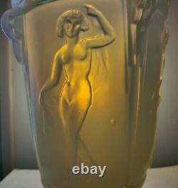 ART DECO VASE signed SABINO 1930 OPALESCENT THE DANCE in the spirit of LALIQUE or ETLING