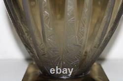 Antique Art Deco molded glass vase signed VERLYS France, ovoid, height 18.5 cm