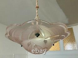 Art Deco Chandelier In Pink Glass Signed By Degue Around 1930