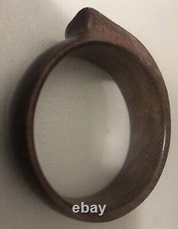 Art Deco Sculpted Bracelet in Precious Wood Signed. Catherine Noll Style