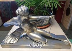 Art Deco Statue of Diana the Huntress, stamped and signed, 50 cm and over 5 kg