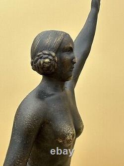 Art Deco bronze sculpture signed C. MAIRE