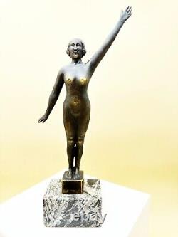 Art Deco bronze sculpture signed C. MAIRE