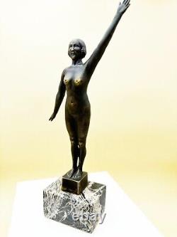 Art Deco bronze sculpture signed C. MAIRE