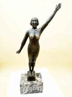 Art Deco bronze sculpture signed C. MAIRE