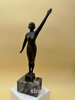 Art Deco bronze sculpture signed C. MAIRE