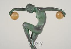 Art Deco sculpture signed by Denis, Cast iron art by Max le Verrier