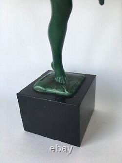 Art Deco statue signed FAYRAL (Pierre le Faguays) from Max le Verrier workshops