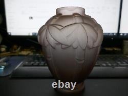 Art Deco vase with palm trees, purple glassware signed on base H 19cm P 520g