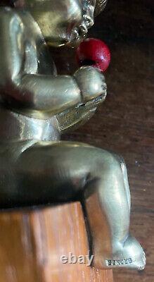 Beautiful Bronze Art Deco signed Bizette, naked girl eating an apple + base