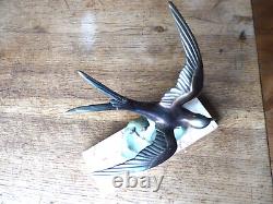 Beautiful Swallow Bird Statue in Regule with Marble Art Deco Base, Unsigned