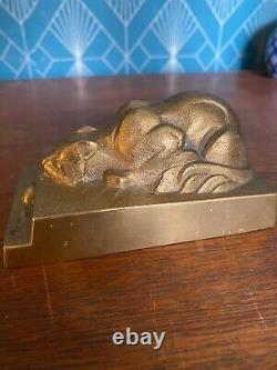 Bronze Animalier early 20th century, the cat and the mouse, Art Deco period, signed