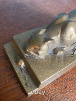 Bronze Animalier early 20th century, the cat and the mouse, Art Deco period, signed