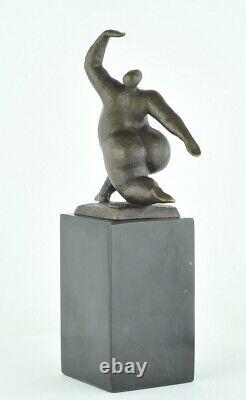 Bronze Statue: Nude Acrobatic Dancer in Modern Style Art Deco, Signed Bronze