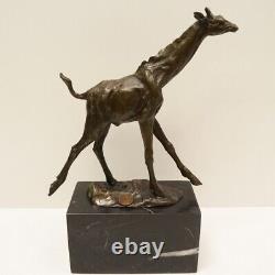 Bronze Statue of a Giraffe, Animalier Style Art Deco, Art Nouveau, Signed Bronze