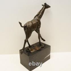 Bronze Statue of a Giraffe, Animalier Style Art Deco, Art Nouveau, Signed Bronze