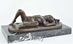 Bronze Statue of a Sexy Nude Man in Art Deco and Art Nouveau Style, Signed Bronze