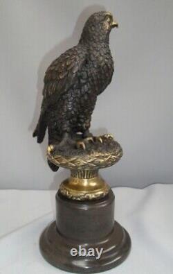 Eagle Bird Animalier Statue Sculpture in Art Deco Style and Art Nouveau Bronze