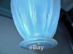 Former Opalescent Glass Vase Signed Sabino Paris France Art Deco Art Nouveau