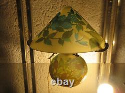 Glass Paste Mushroom Lamp With Unsigned Acid Of Type Gallé