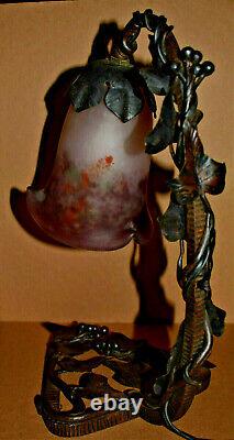 Gver Wrought Iron Art Deco Lamp And Tulip Degué Glass Paste