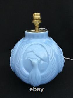 Lamp Vase Boule Signed Cla En Verre Opaque Blue Pressed Moulé Décor Bird Phoeni