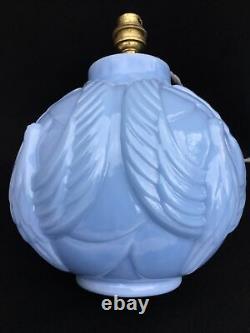Lamp Vase Boule Signed Cla En Verre Opaque Blue Pressed Moulé Décor Bird Phoeni