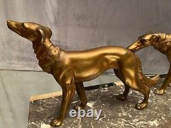 Large sculpture of greyhounds on onyx Art Deco signed Salvatore MELANI 1902-1934