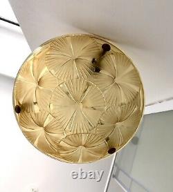 Lustre Suspension Art Deco In Yellow Molded Glass Signed Degué