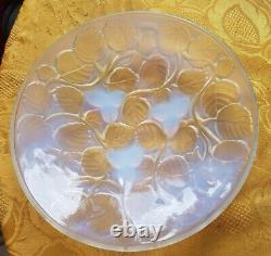 Nice Art Deco Crystal Opalescent Cup Signed By Arvers (delatte André)