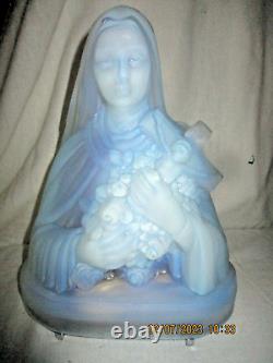 OLD ART DECO OPALESCENT GLASS NIGHT LIGHT signed ETLING - BUST OF St THERESE