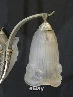 Old Art Deco Chandelier In Pressed Glass Signed Gilles