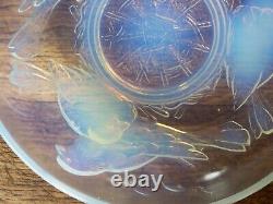 Opalescent glass fruit bowl with birds signed EZAN FRANCE art deco