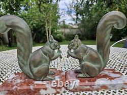 Pair of ART DECO 1930 bookends in signed Leducq squirrel in excellent condition