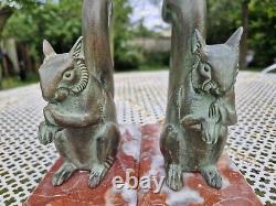 Pair of ART DECO 1930 bookends in signed Leducq squirrel in excellent condition