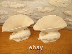 Pair of Art Deco signed vases, in white crackle glaze, polar bear decor, excellent condition