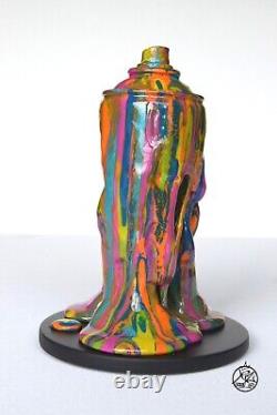 Sculpture graffiti, street art, paint bomb drips COLORZ decor