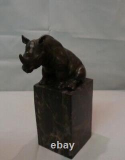 Statue Sculpture Rhinoceros Animal Style Art Deco Art Nouveau Bronze