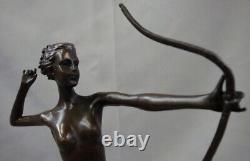 Statue Sculpture of Diana the Huntress Artemis Nude in Art Deco Style Art