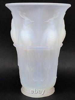 Sublime OPALESCENT Art Deco VASE with PARROTS signed VERLUX No LALIQUE SABINO ETLING