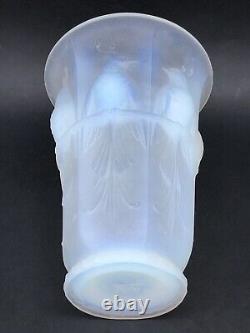 Sublime OPALESCENT Art Deco VASE with PARROTS signed VERLUX No LALIQUE SABINO ETLING