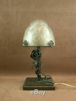 Superb Lamp Art Deco Wrought Iron And Signed Obus Glass Pressed Degué 1930