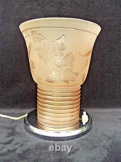 Translation: 'Vintage Art Deco Lamp Signed Deveau, Acid-Etched Glass with Stork and Flower Decoration'