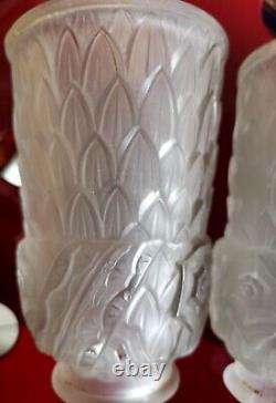 Tulips, Molded Pressed Glass, Art Deco Period, Signed Charles Schneider