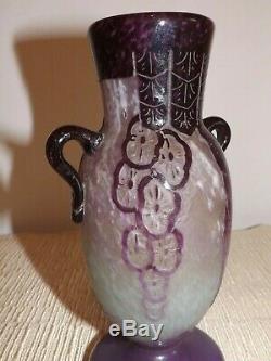 Vase Art Deco-signed Charder