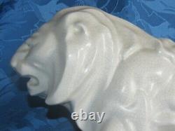 09g2 Ancienne Statue Lion Blanc Faience Craquelee Art Déco Signée Made In France