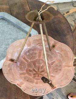 Ancien lustre vasque verre moulé pressé dépoli rose signé DEGUE ART DECO
