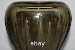 Ancien vase Art Déco en verre moulé signé VERLYS France, ovoïde, hauteur 18.5 cm