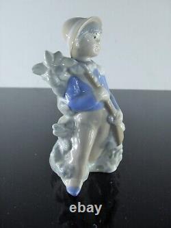 Anciene Statuette Garçon Porcelaine Barbotine Rex Valencia Spagne Signe Art Deco